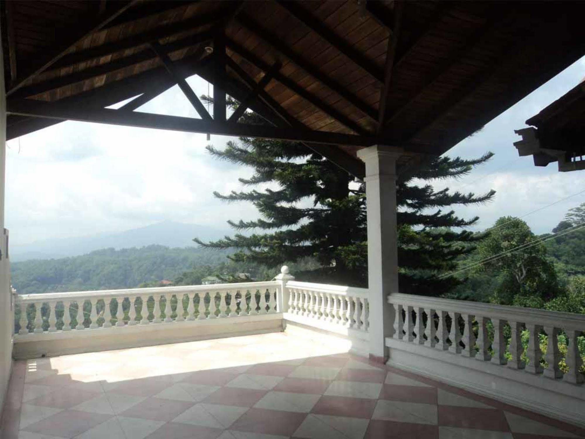 Alcam Holiday Home Kandy Exterior photo